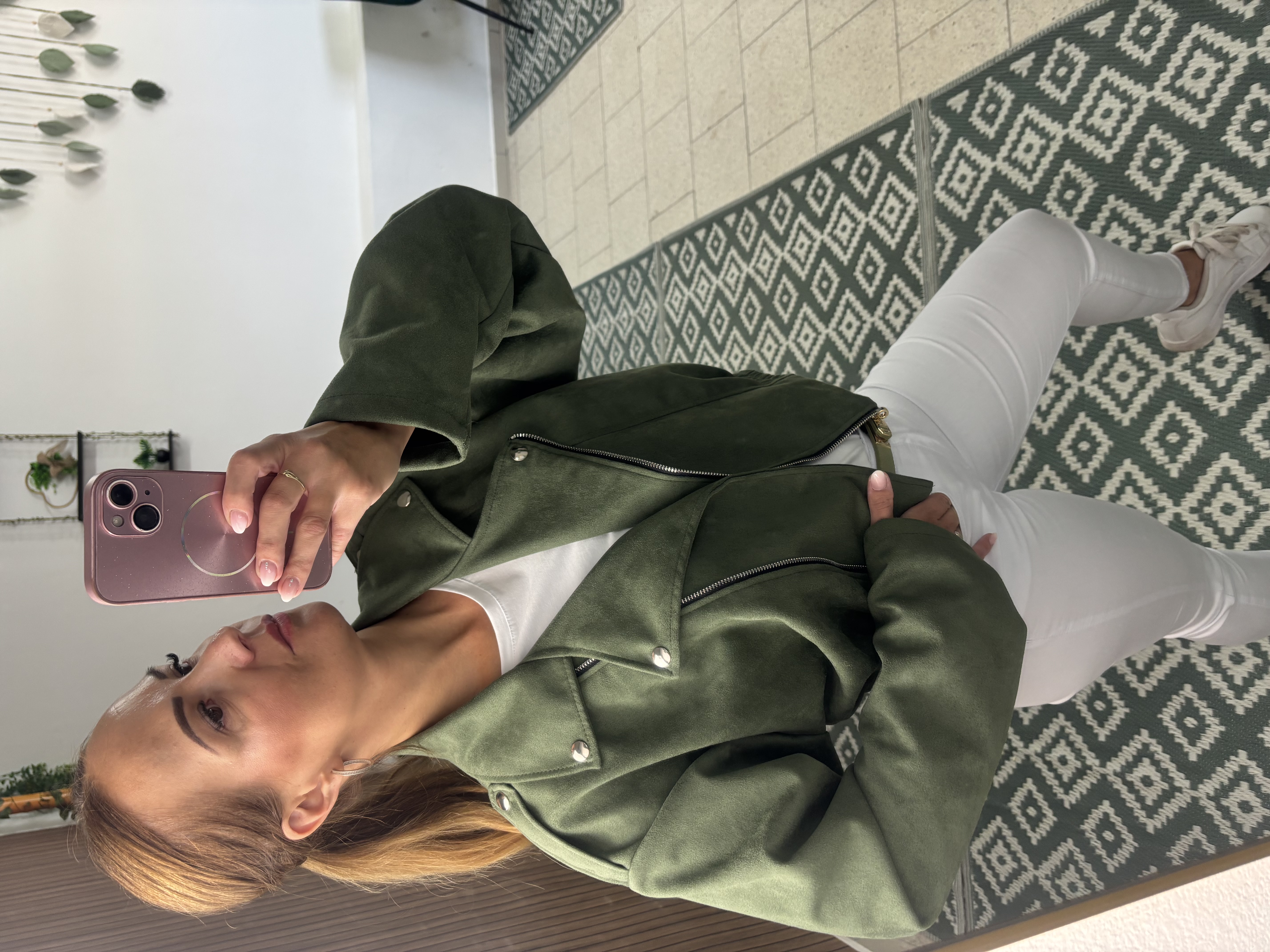 Lehká semišová bomber bunda – italská
