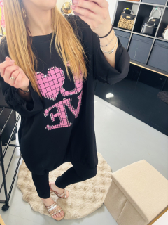 Tunika LOVE s kamínky a kapsami – černá / bílá
